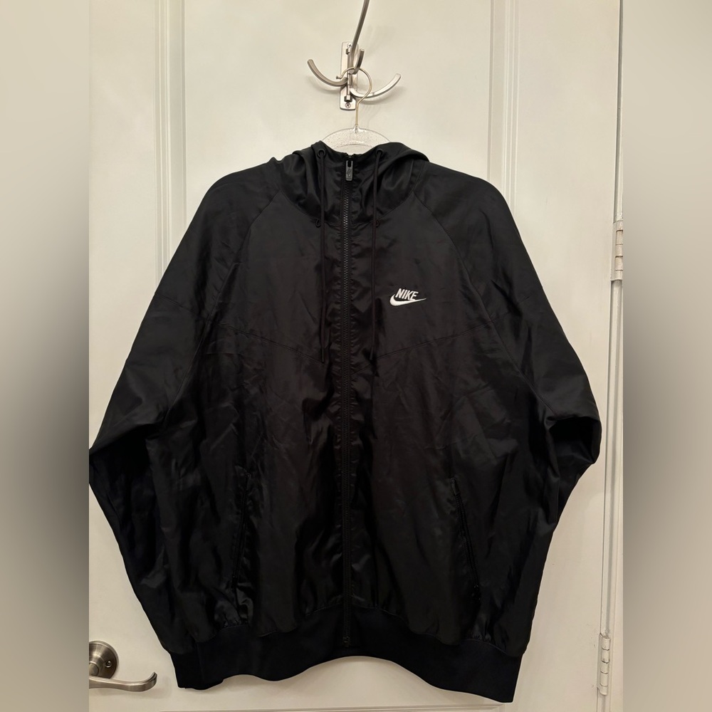 Black Nike Windbreaker